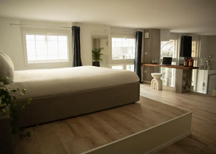 Loft Maiocchi - Porta Venezia 아파트 *